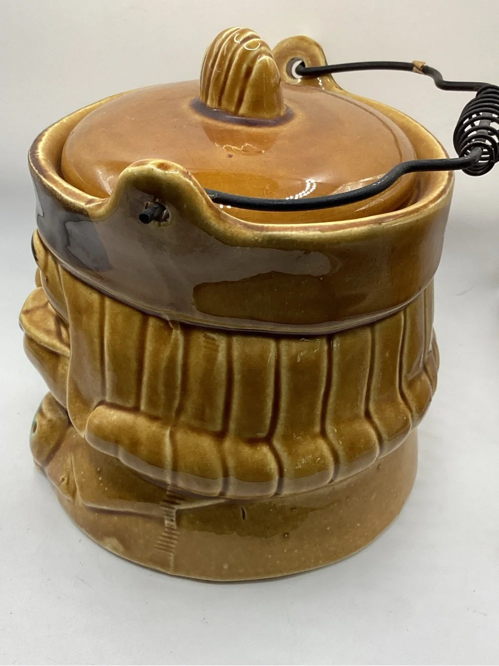 Vtg figural Benjamin Franklin decorative teapot or planter